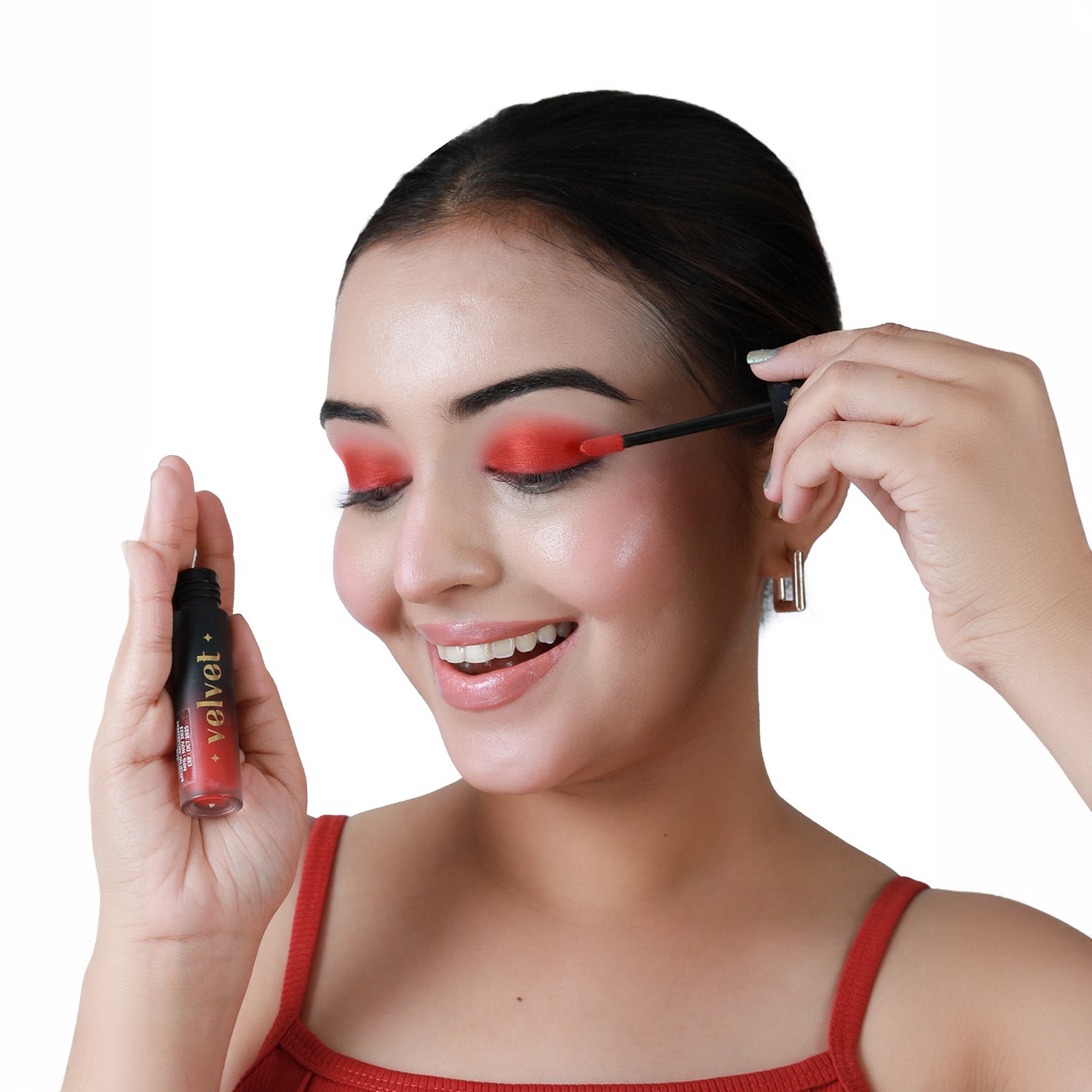Velvet - Liquid Eyeshadow